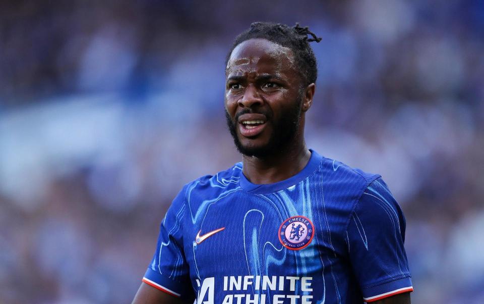 关于斯特林缺席多场比赛赛季前景蒙上阴影的信息