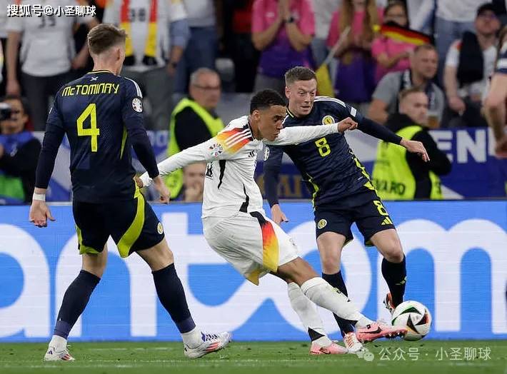 包含欧国联精彩对决令人期待，实力对比引人瞩目的词条